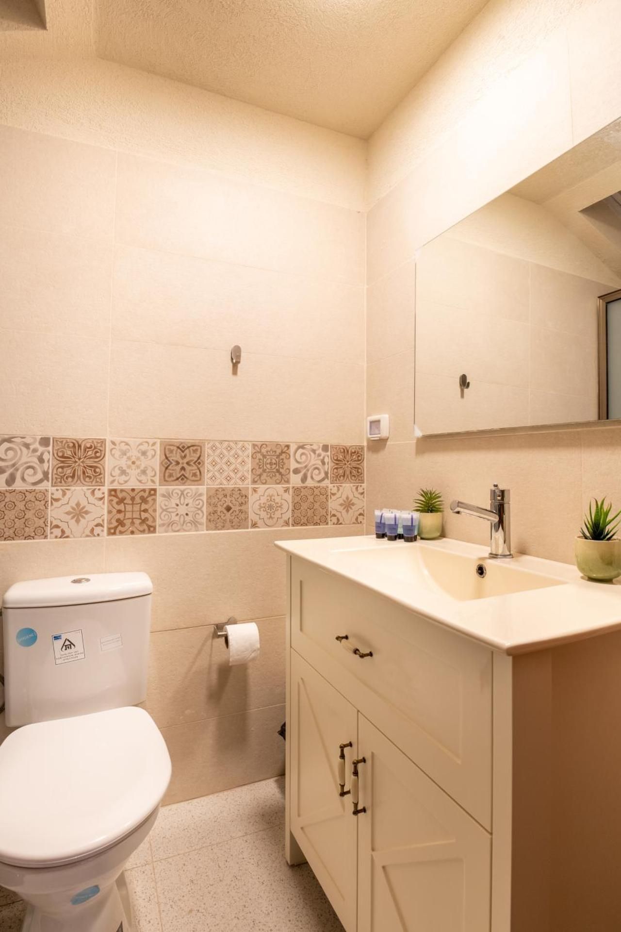 Via Maria Boutique Suites Standard Double Room 3