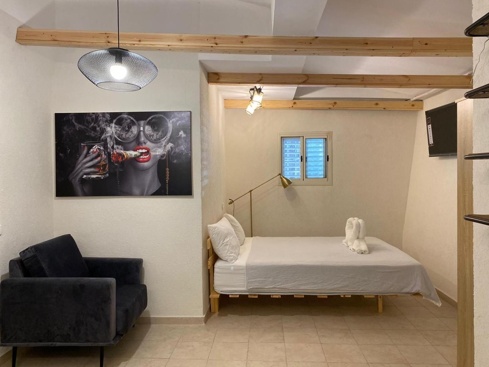 Maya Guest House - German Colony & Bahai Gardens, Haifa DELUXE APARTMENT