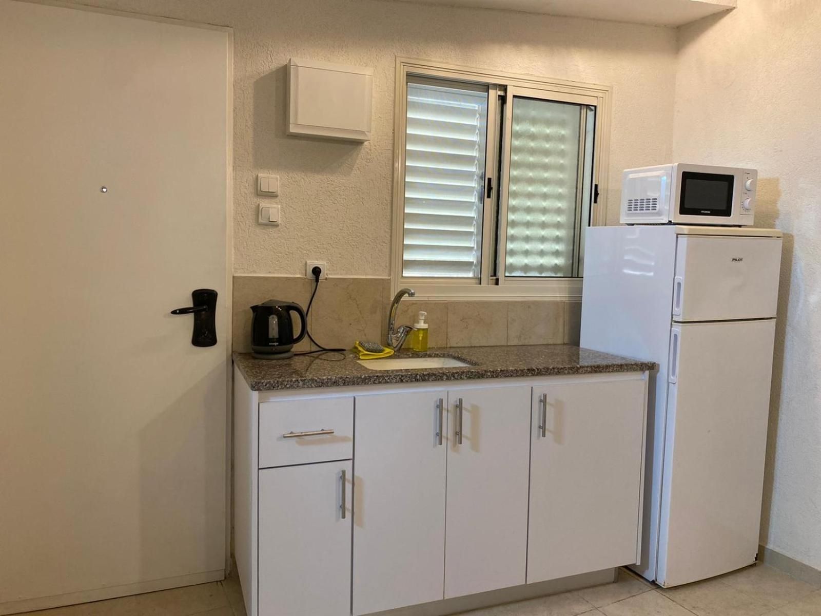 Maya Guest House - German Colony & Bahai Gardens, Haifa DELUXE APARTMENT 3