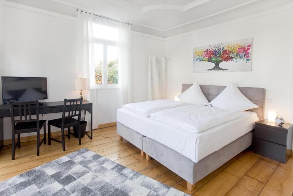 Triple Room with Private Bathroom