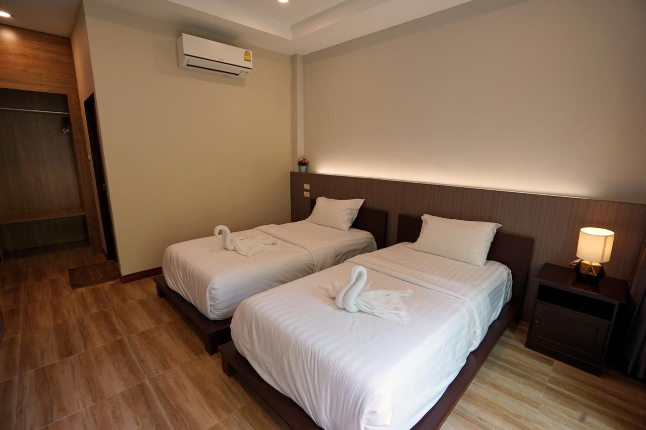 Twin Bed Deluxe Non Smoking
