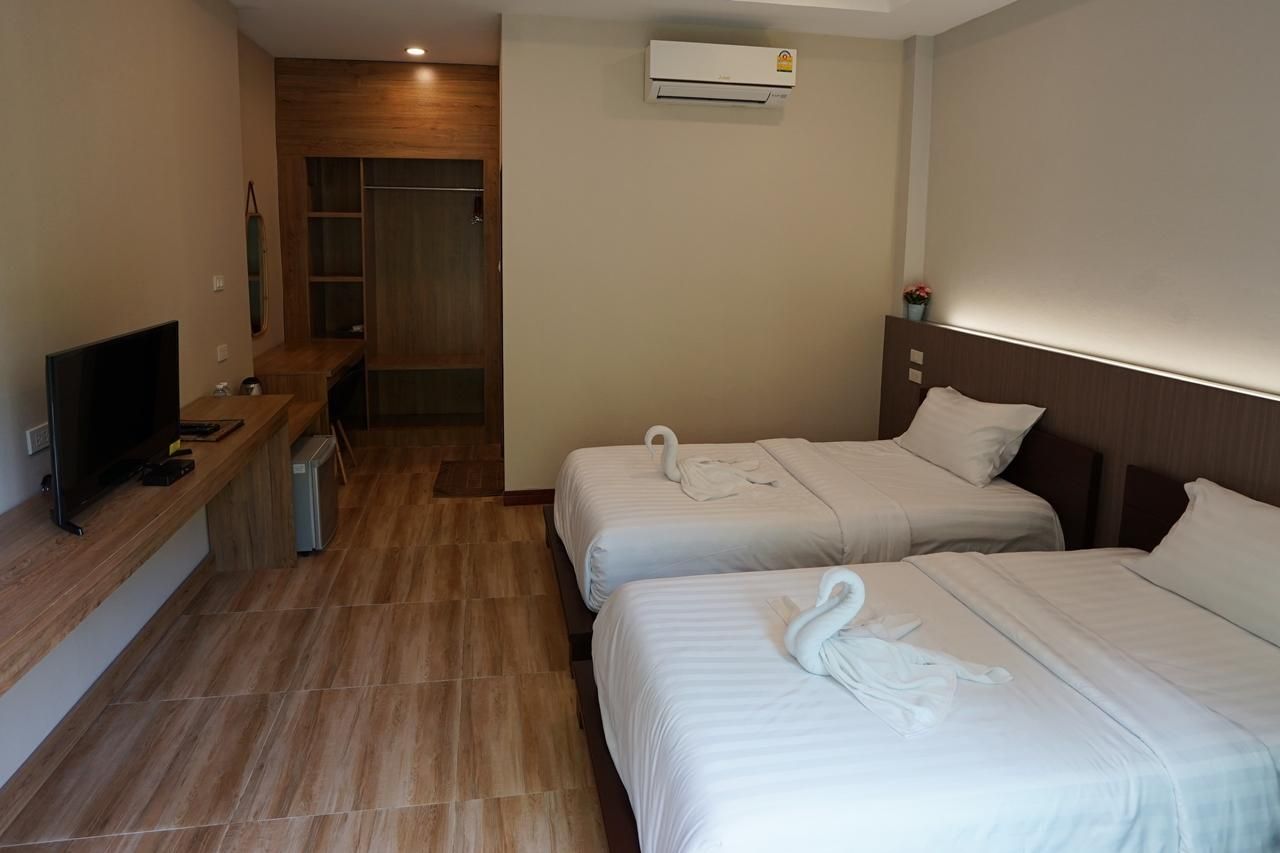 Twin Beds Standard Room