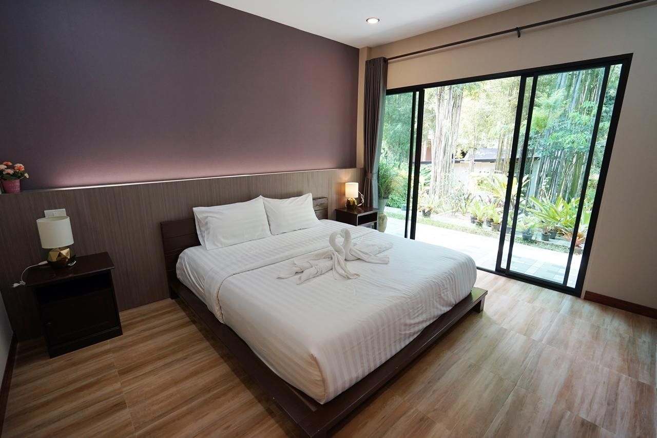 Single Deluxe Room