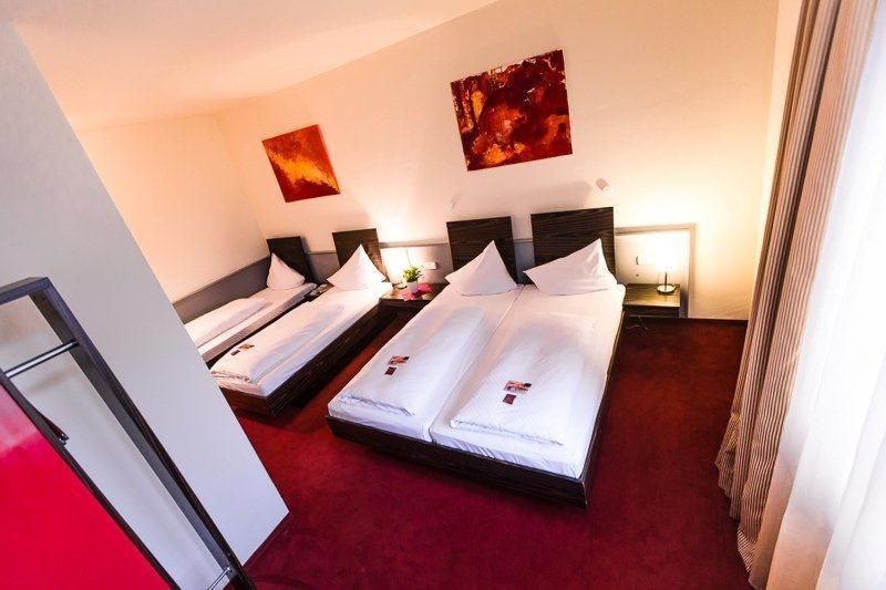 Economy Quadruple Room