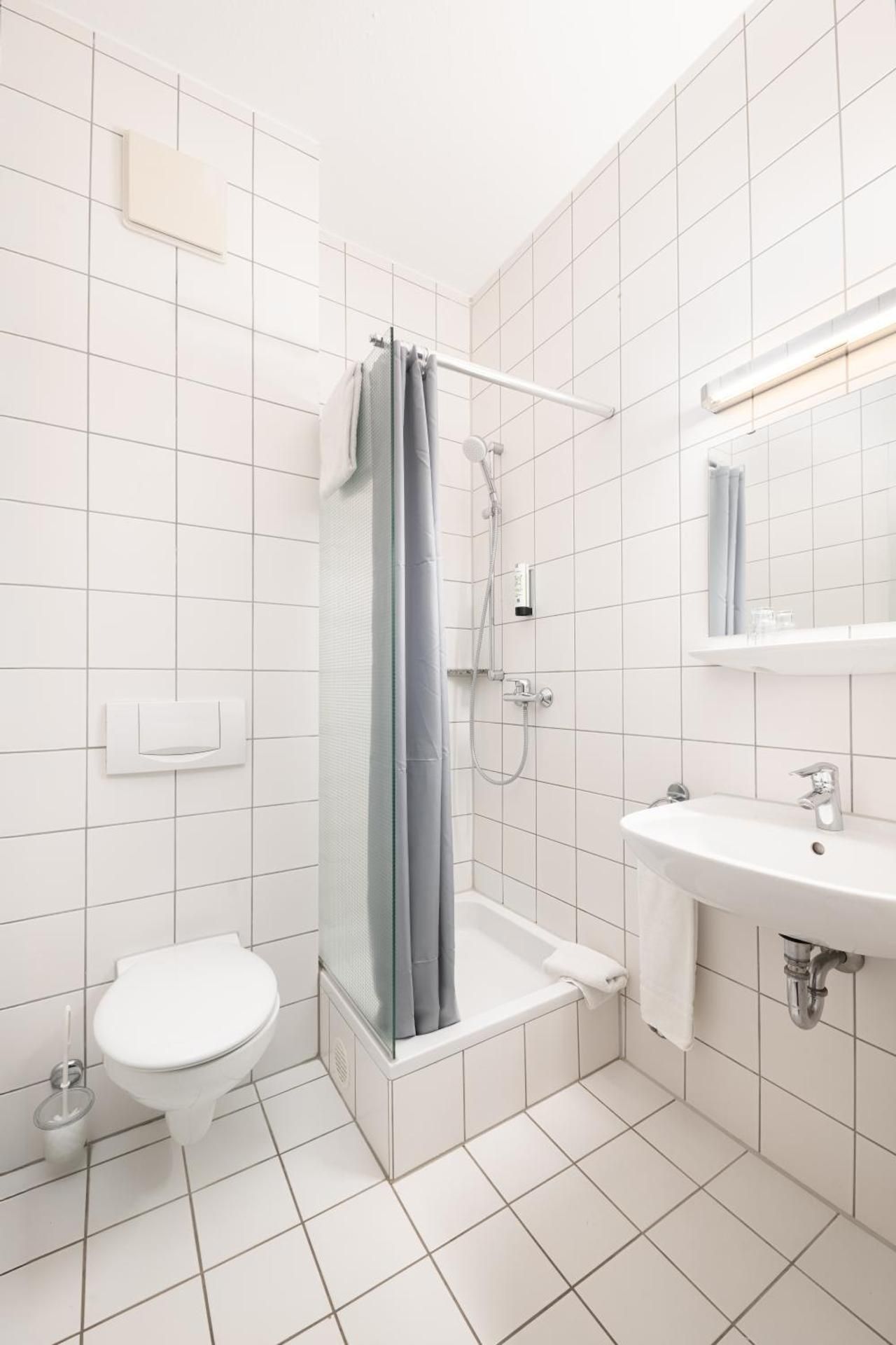 Economy Quadruple Room