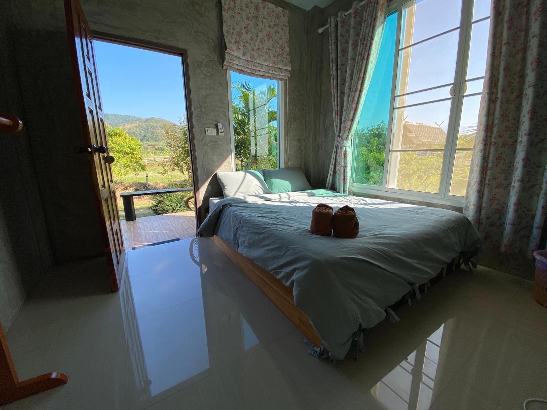 Double Room with Mountain View