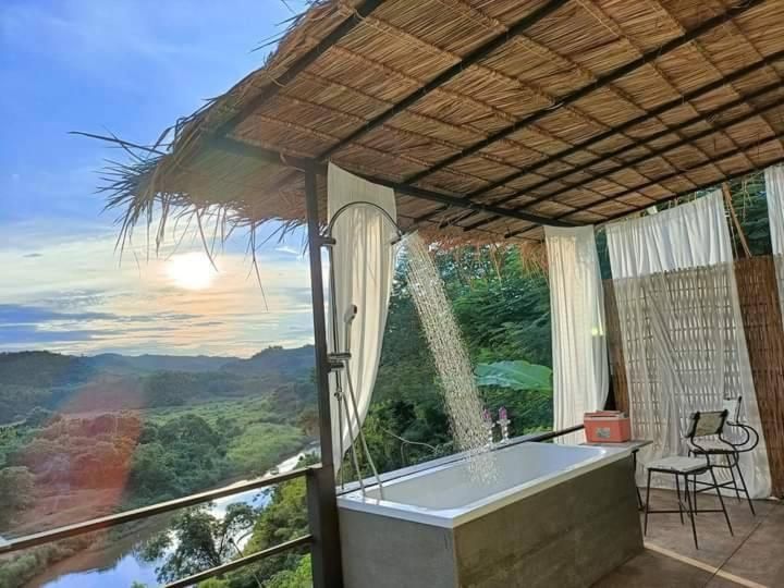 Queen Room with Balcony