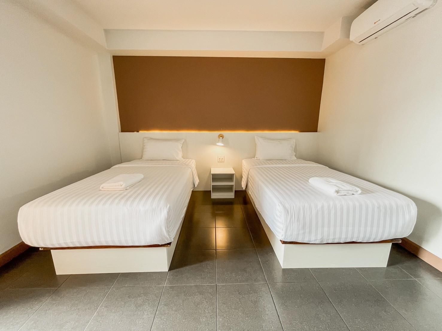 Standard Twin Bed