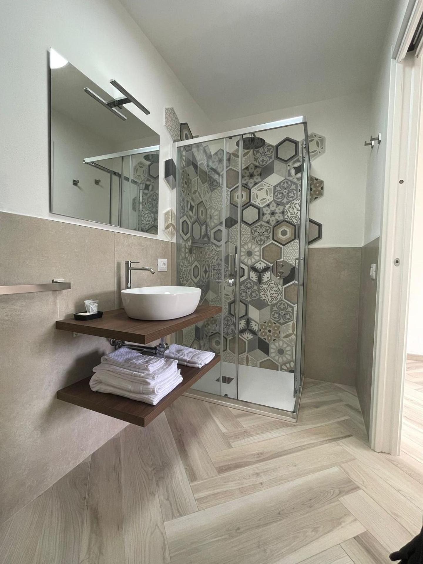 Large Double Room
