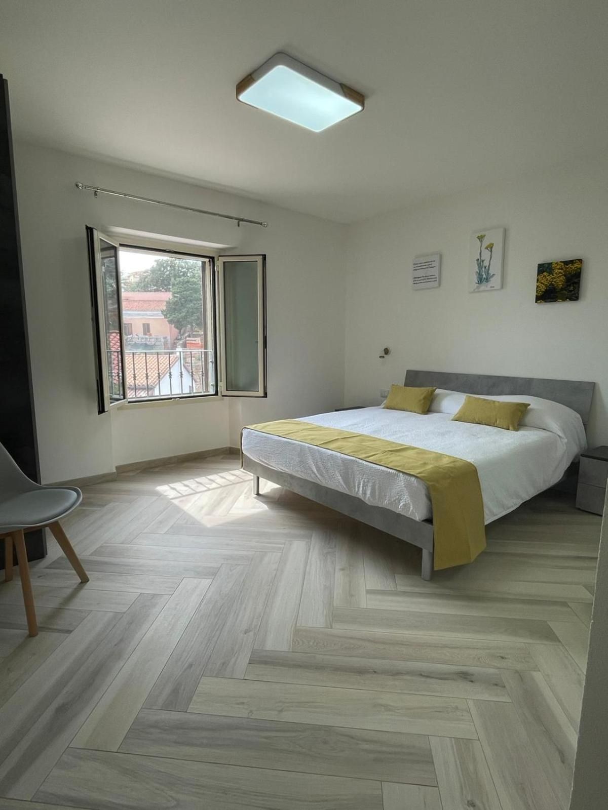 Large Double Room