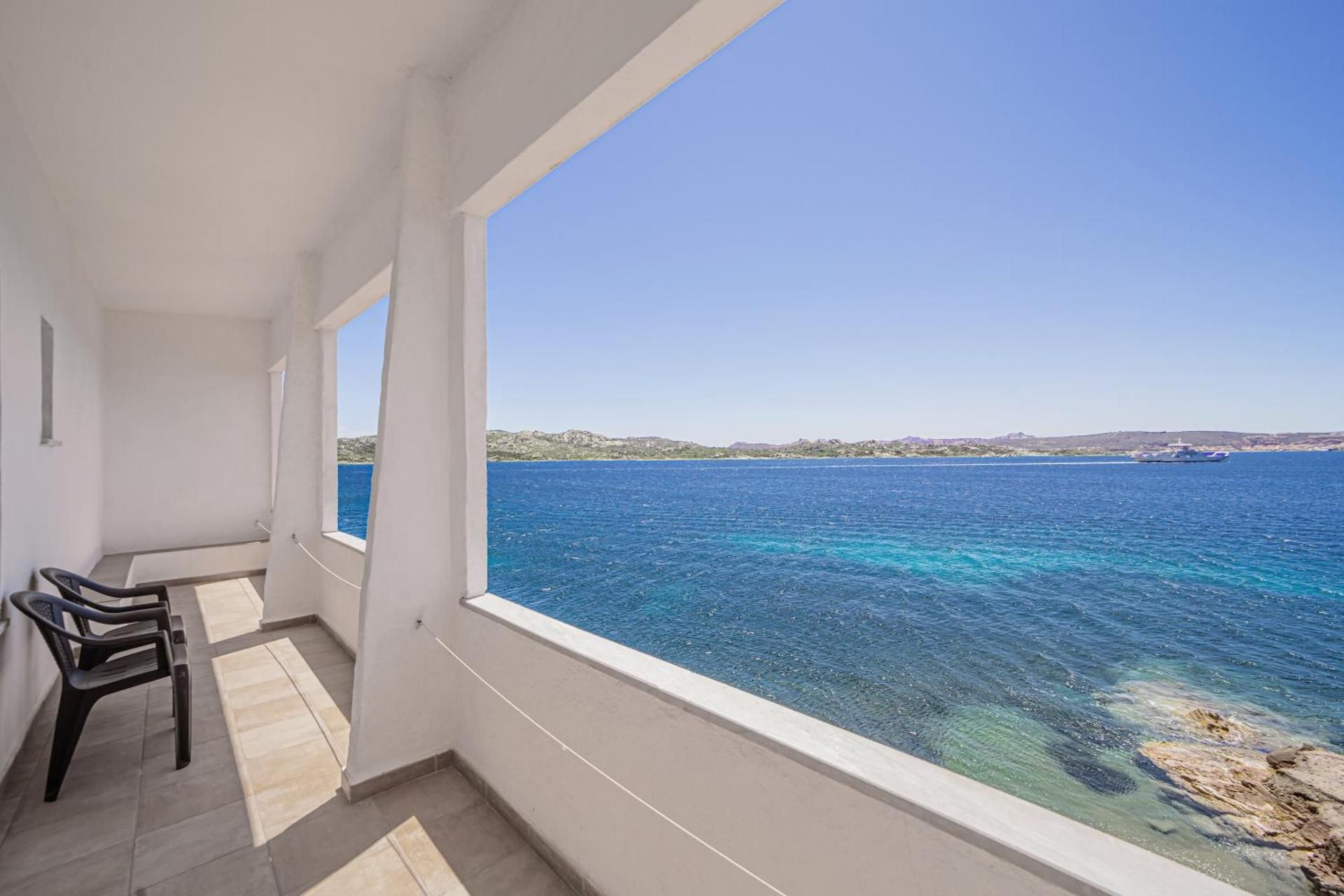 Triple Room with Sea View