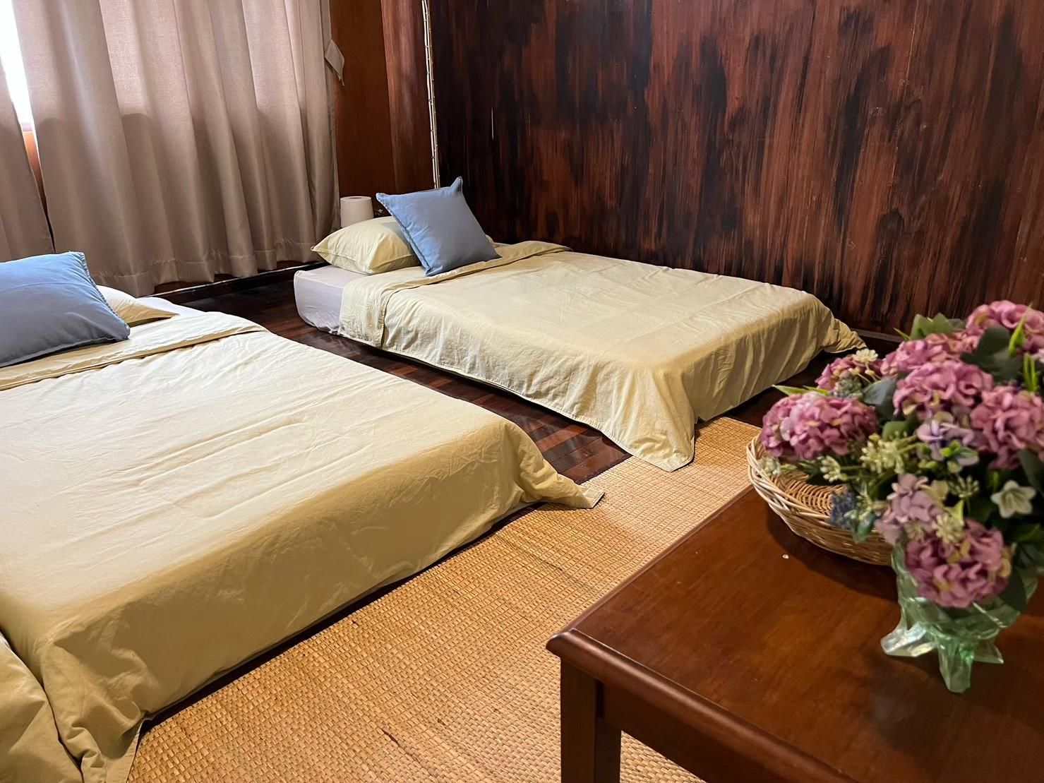 Standard Twin - 2 Single Beds