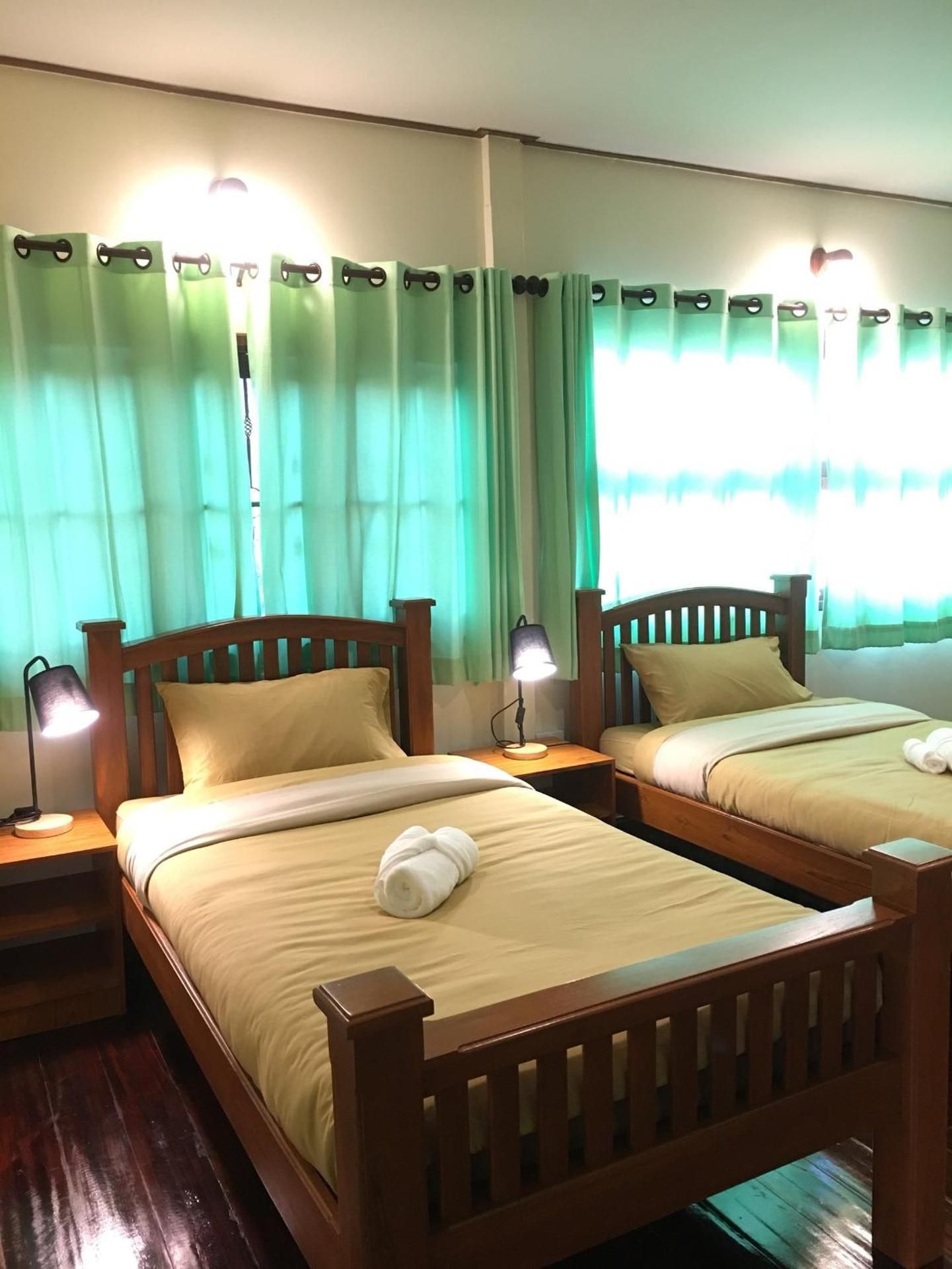 2 Single Beds, standard room