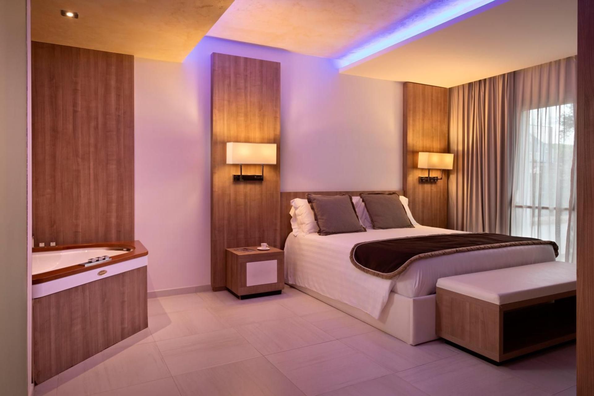 Suite with Garden View