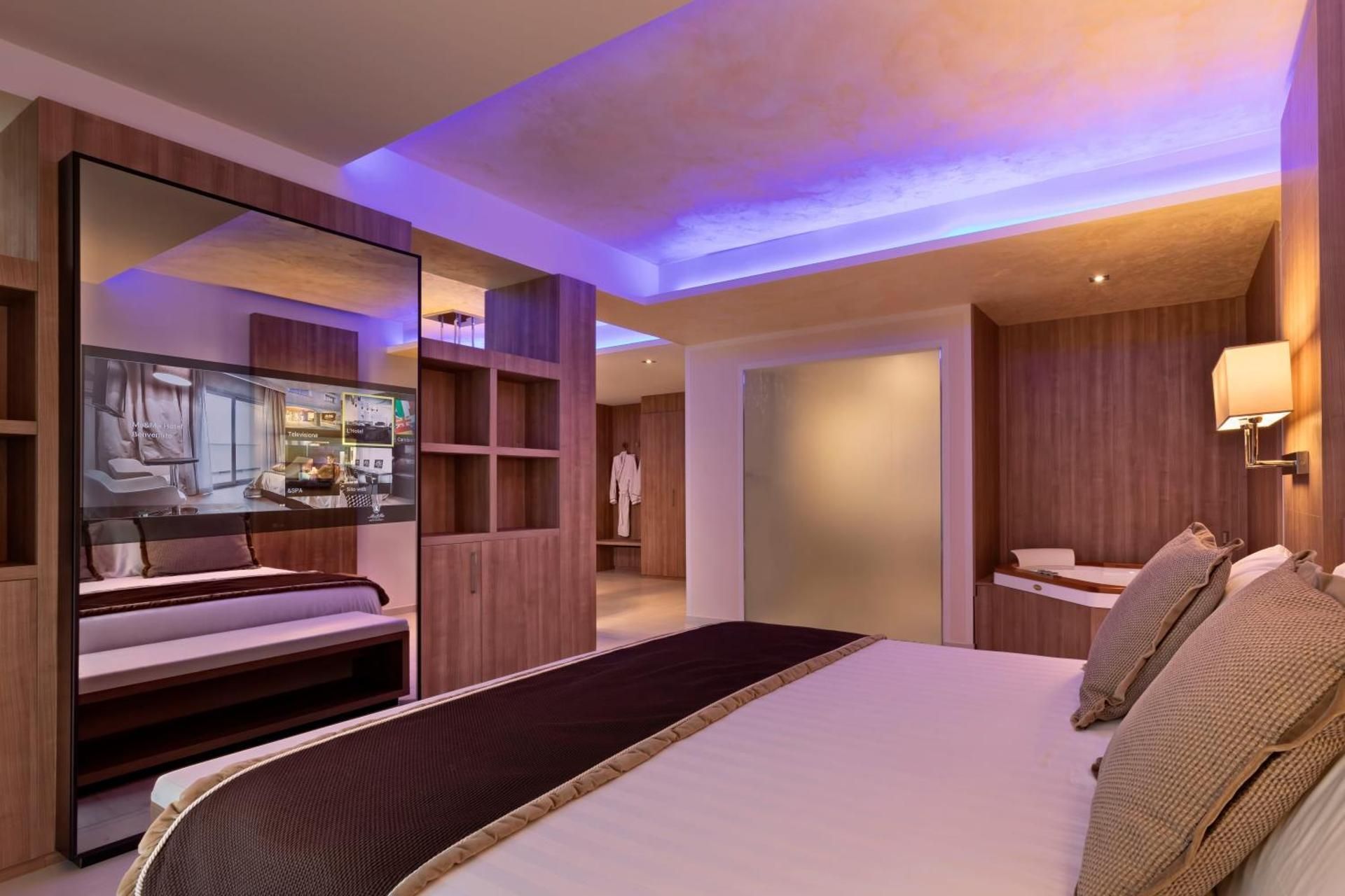Suite with Garden View