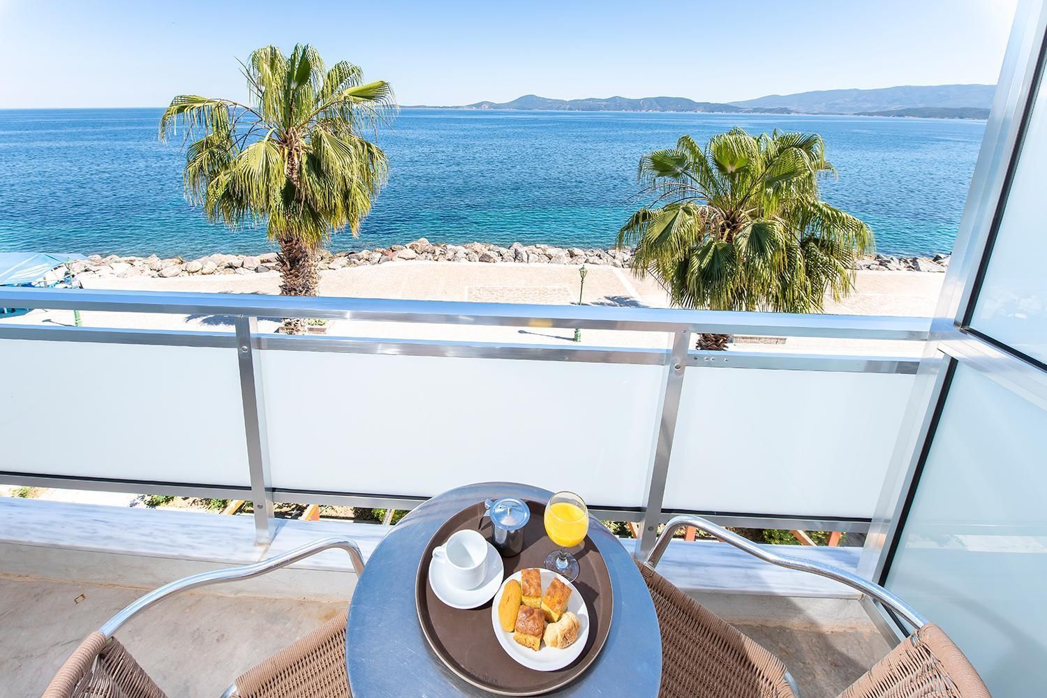 Double or Twin Room with Sea View
