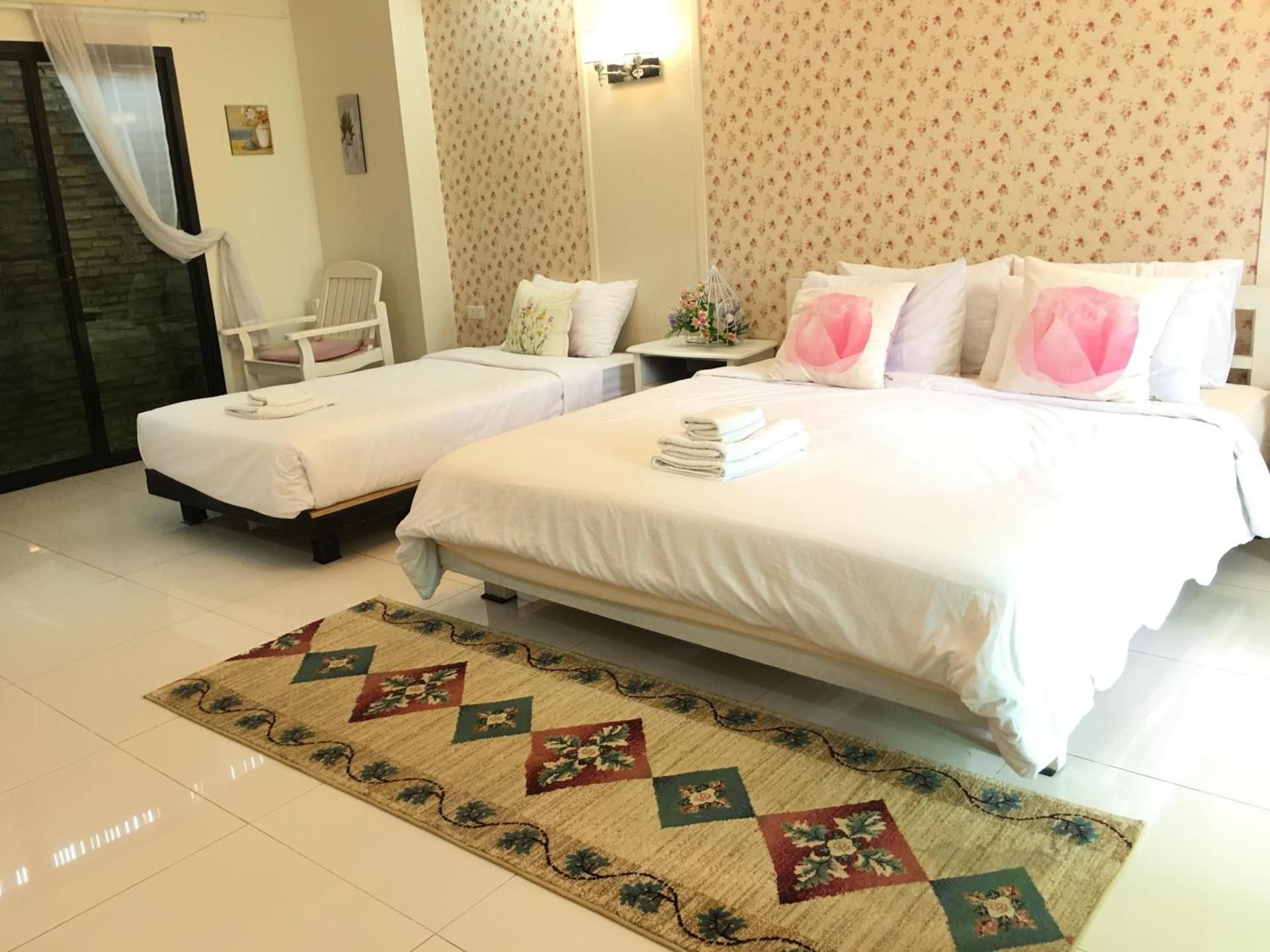 Double Room or Twin Room with Garden View - pet friendly