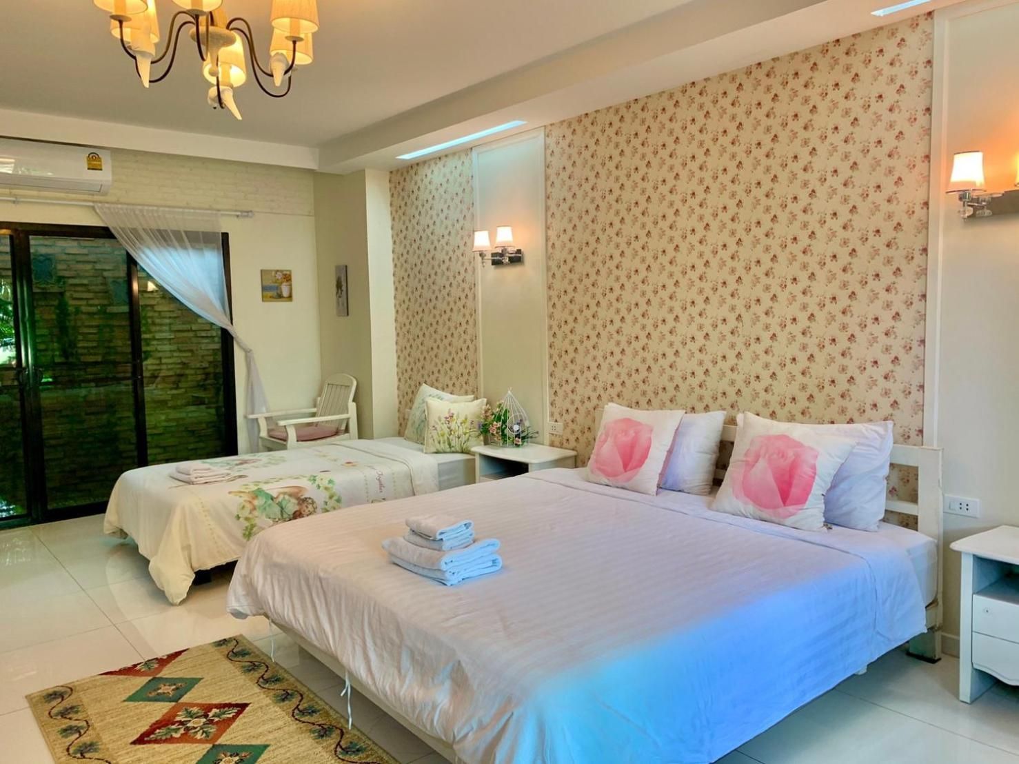 Double Room or Twin Room with Garden View - pet friendly