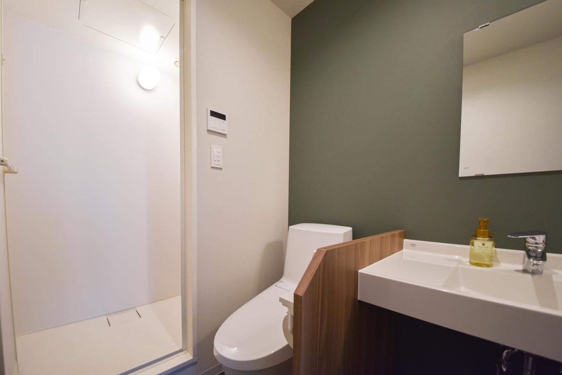 Twin Room with Private Bathroom
