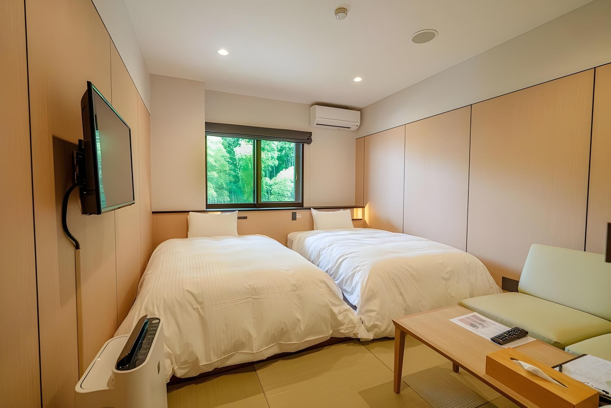[Standard Twin, Mountain side] [Japanese-Western style room]