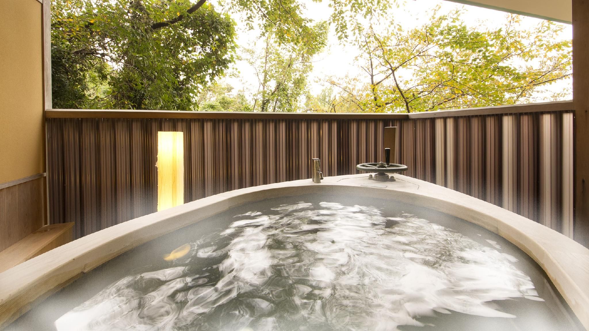 (Natural hot spring) With boat-shaped open-air bath - 12 tatami mats -