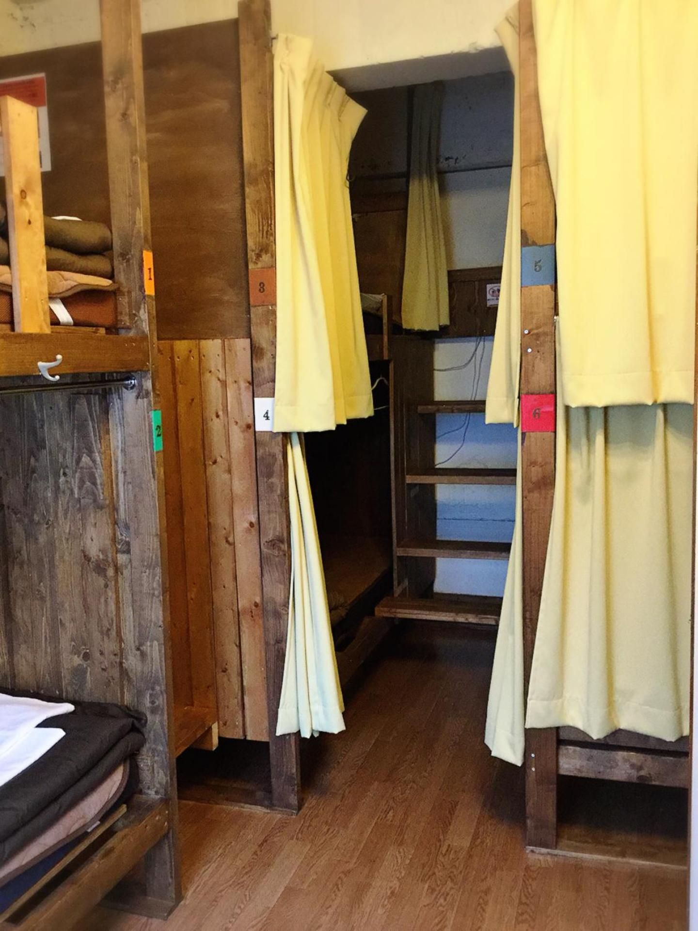 Bed in 6-Bed Mixed Dormitory Room