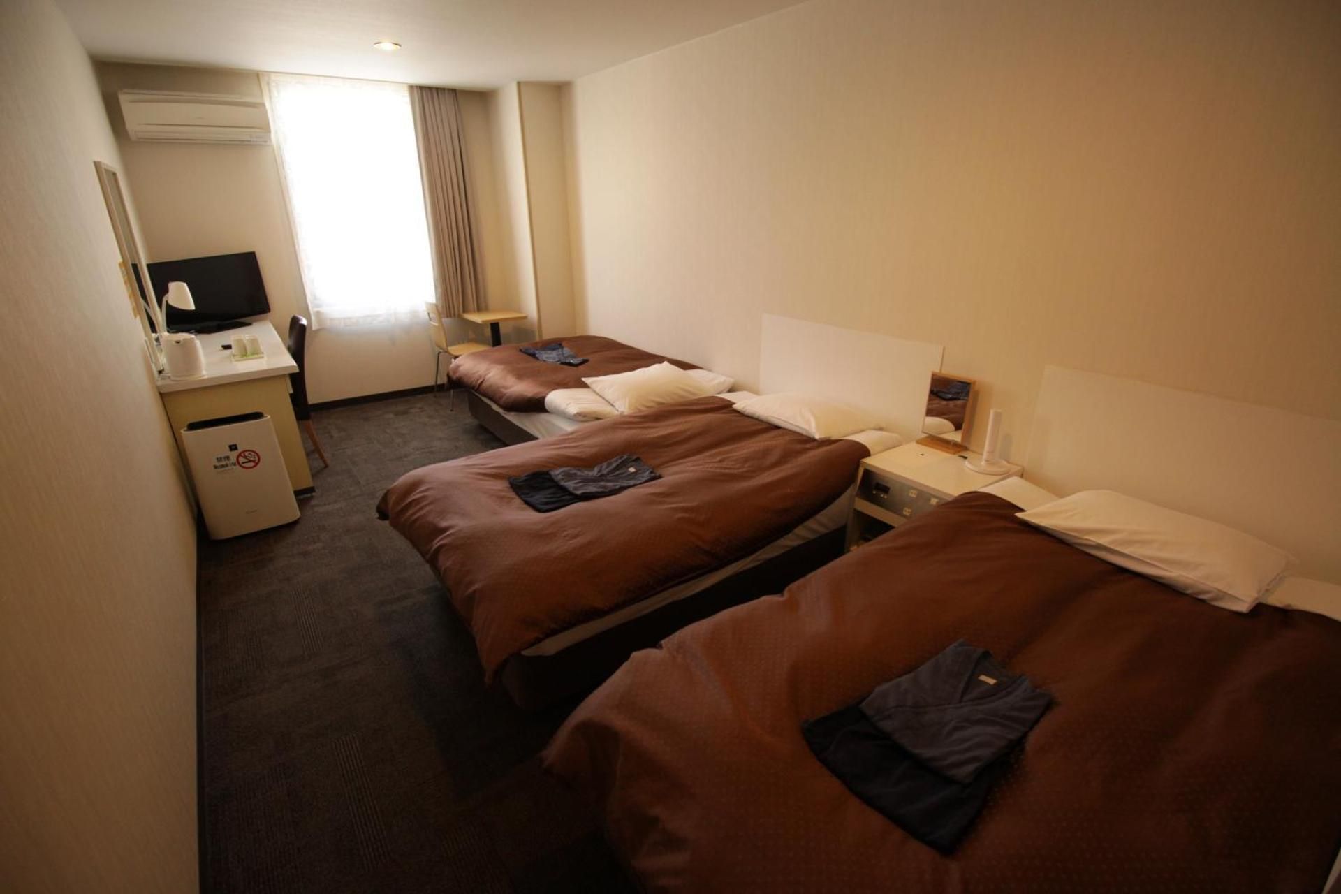 Triple Room - Non-Smoking