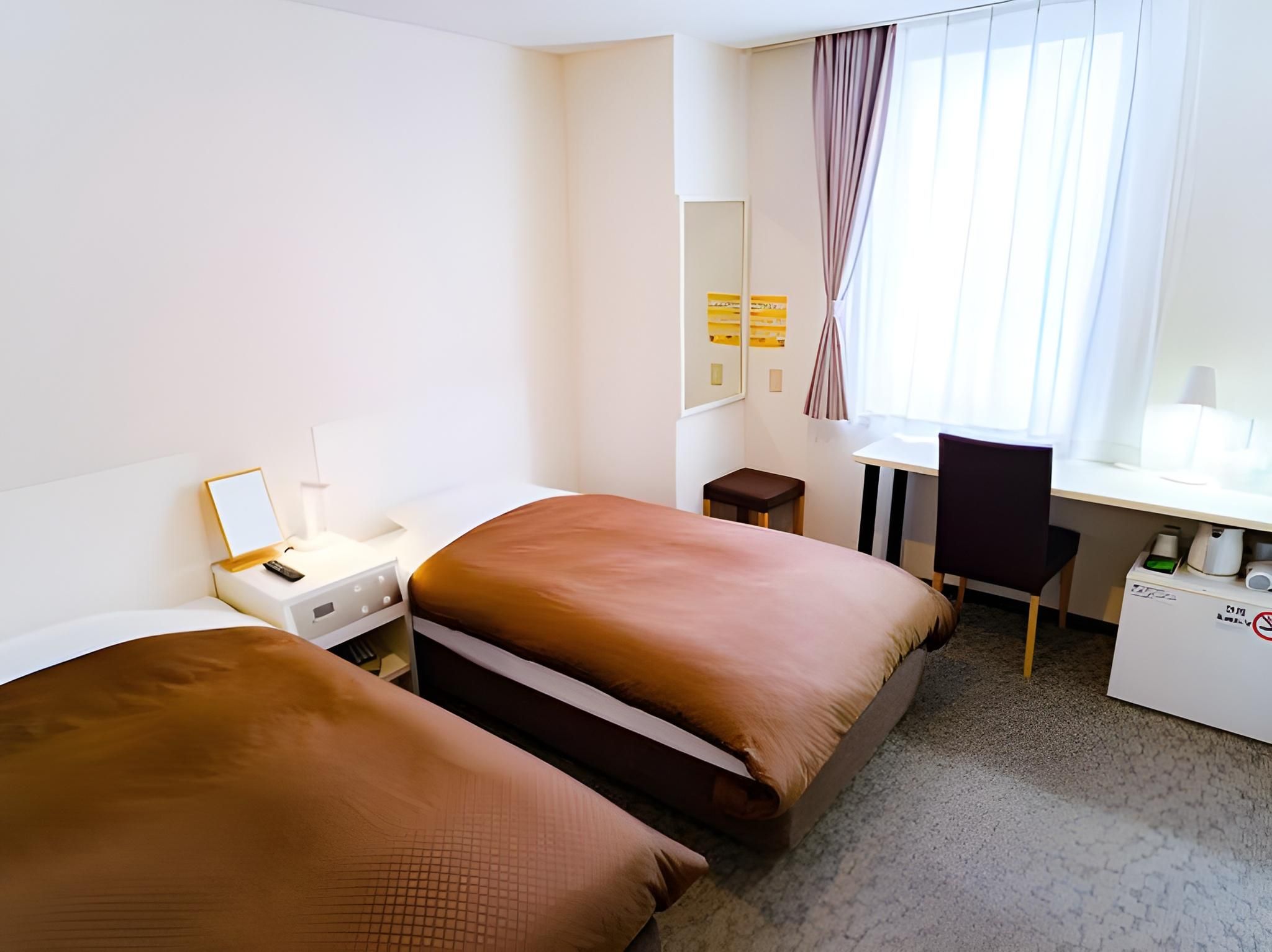 Twin Room - Non-Smoking