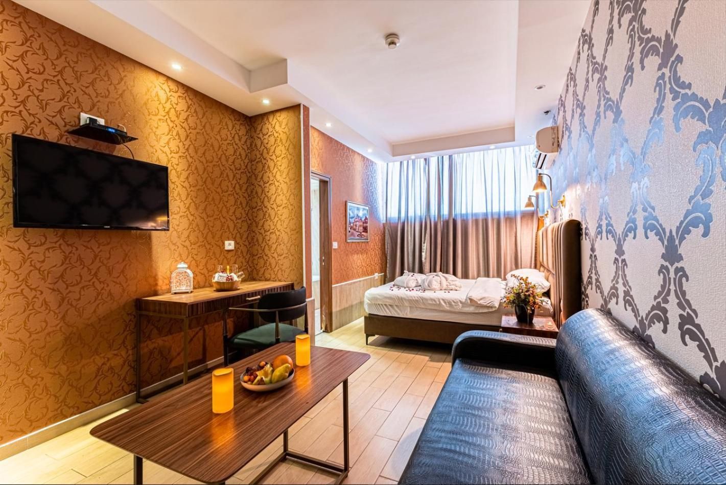 Suite with Spa Bath
