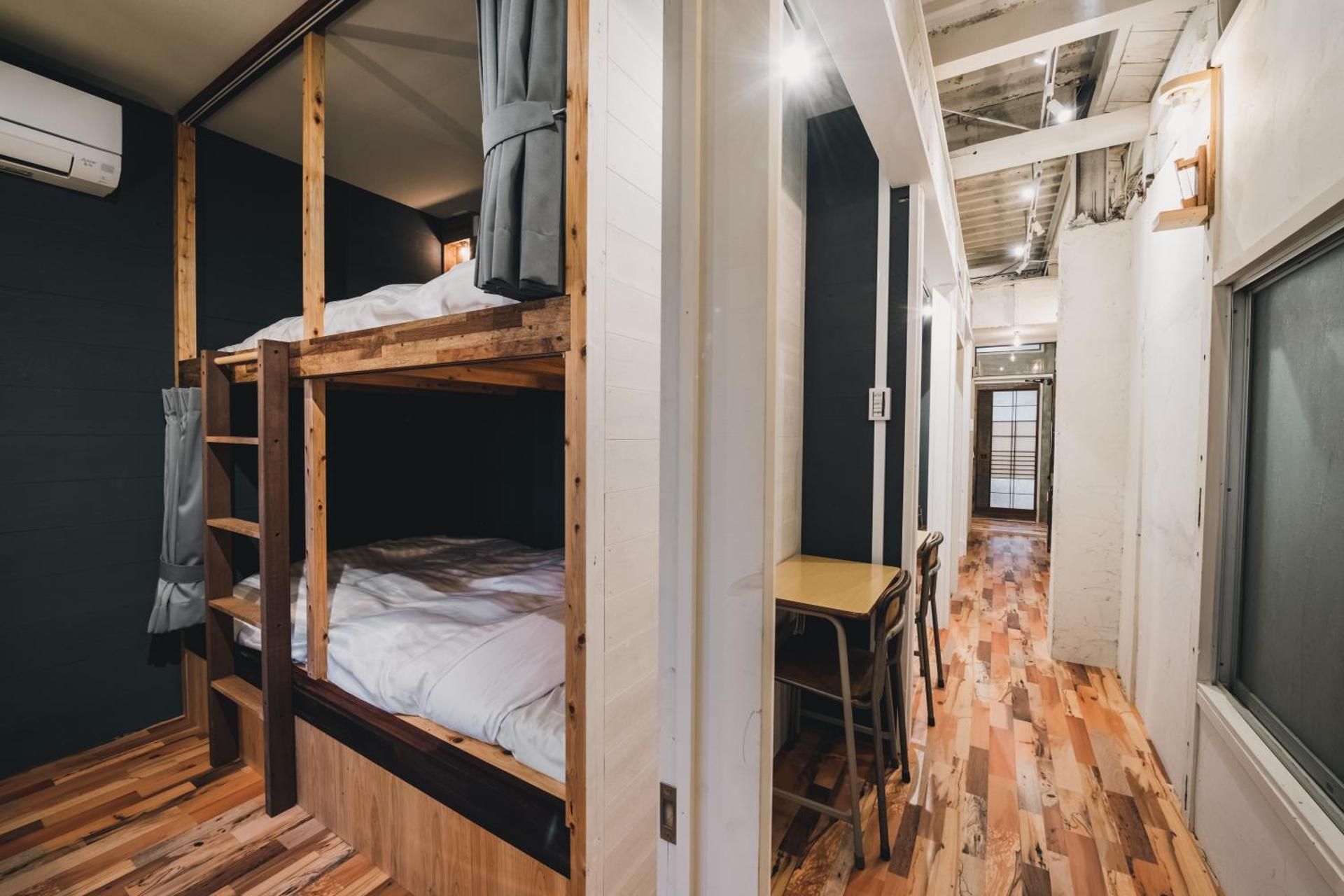 Bunk Bed in Mixed Dormitory Room