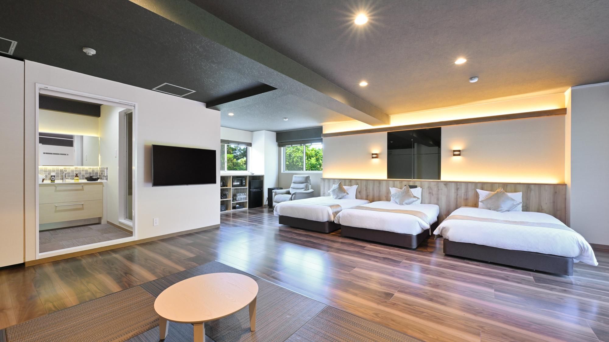 Japanese Modern Superior Japanese-Western Classic Suite with Open-Air Bath and Terrace