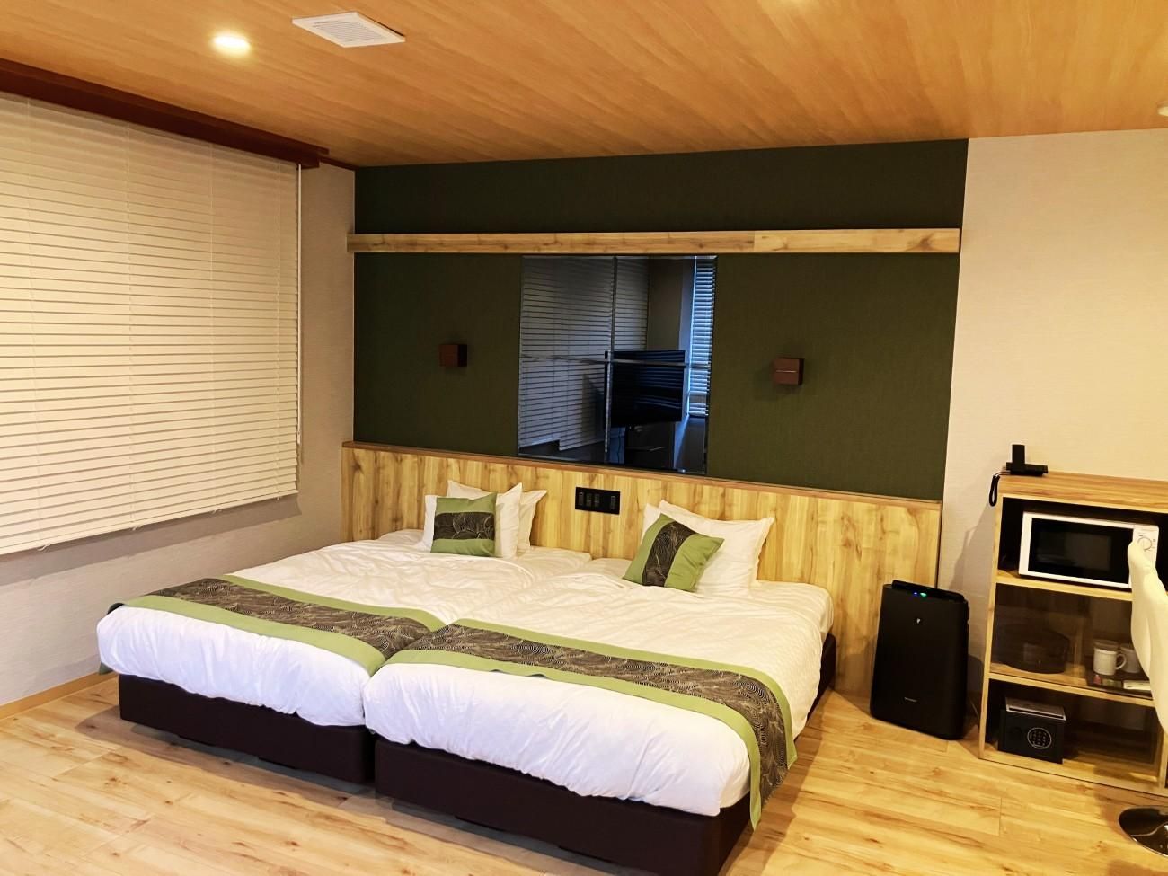 Western Modern Superior Japanese-Western Room with Semi Open-Air Bath