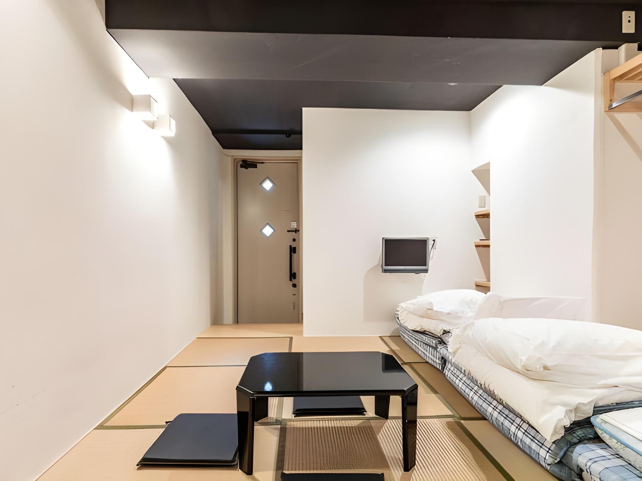 Smoking - Japanese Western Quintuple Room