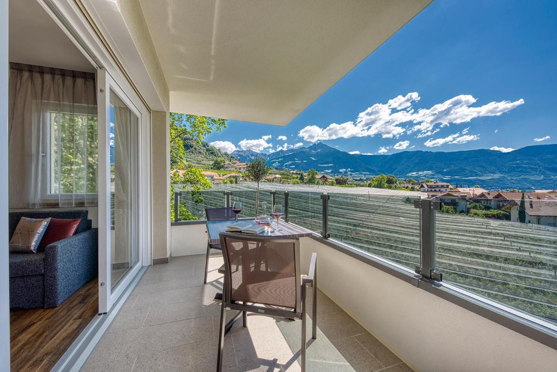 Double Room with Pool View