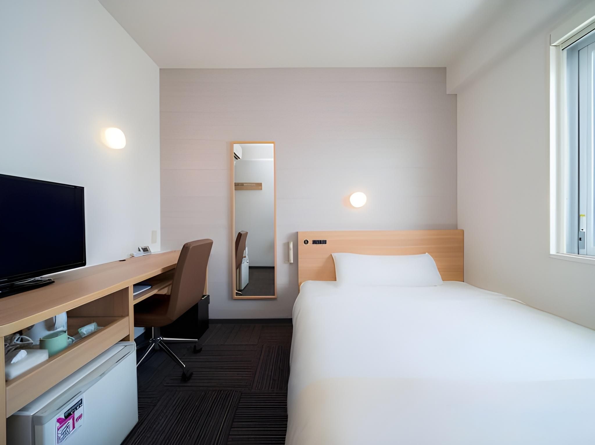 Single Room Smoking