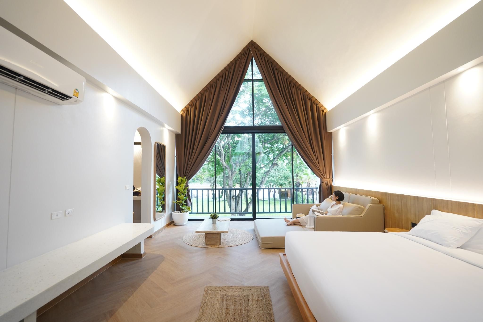 Villa River View