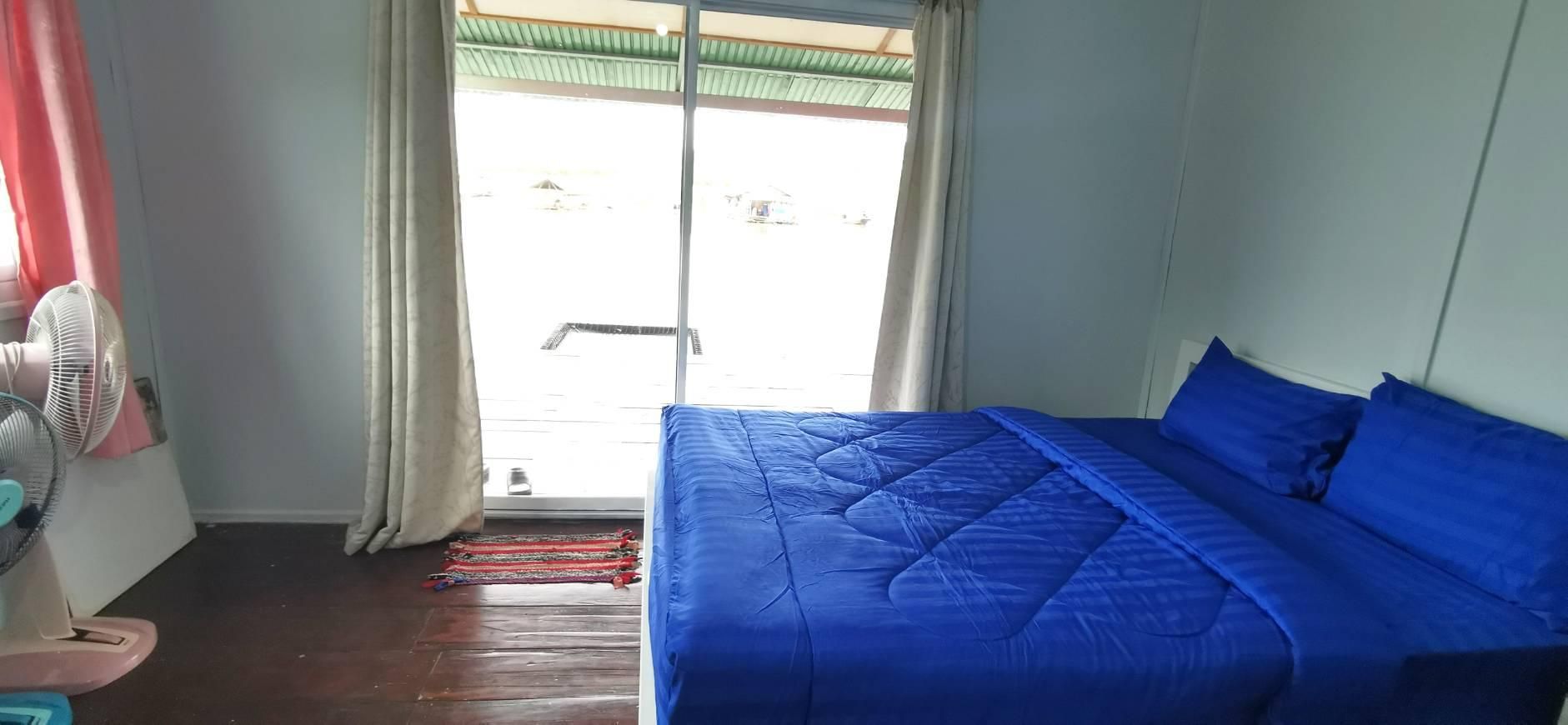 Ingchan Raft River View Room 2