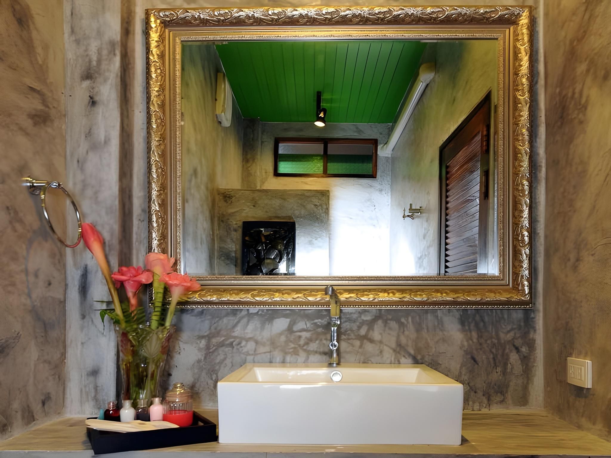 Mini Sweet Room Bridge
