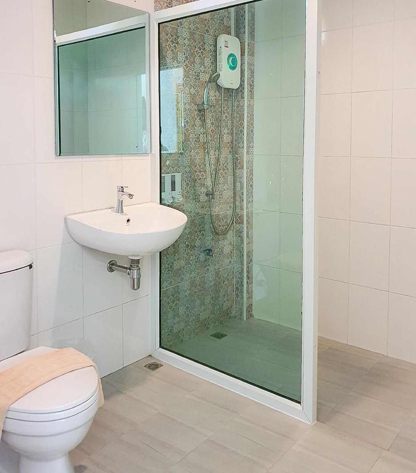 Standard Garden View Twin Room