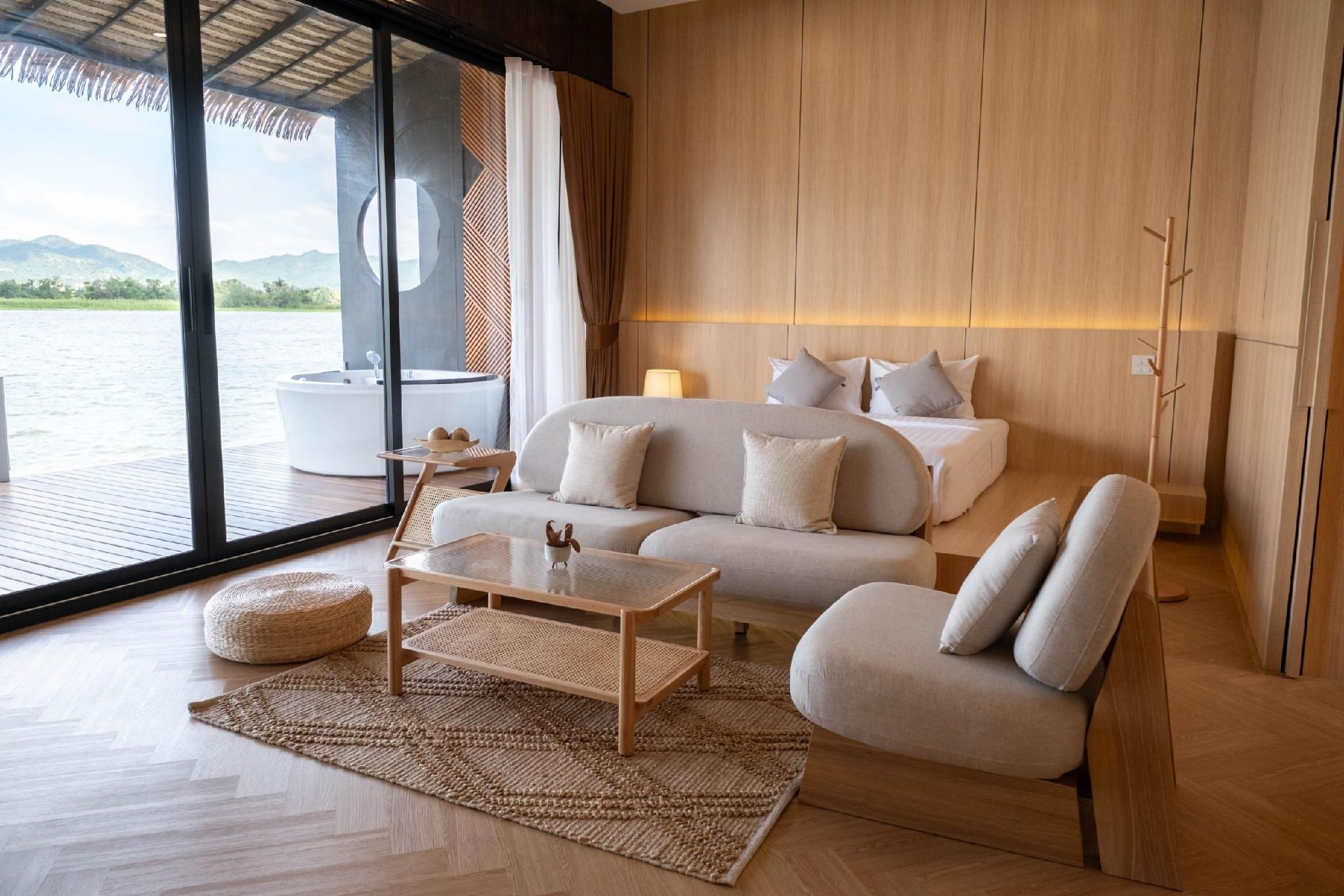 Deluxe Suite Double Room