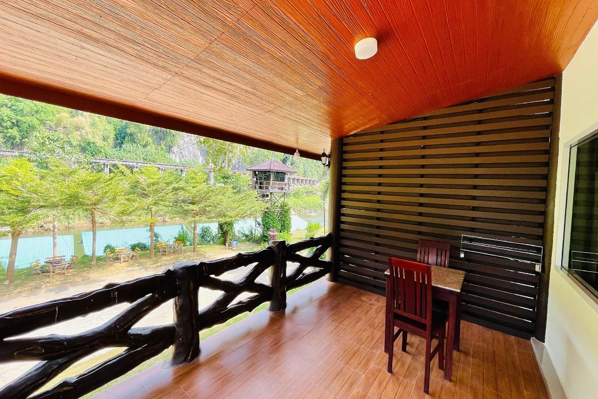 Deluxe Twin Rooms