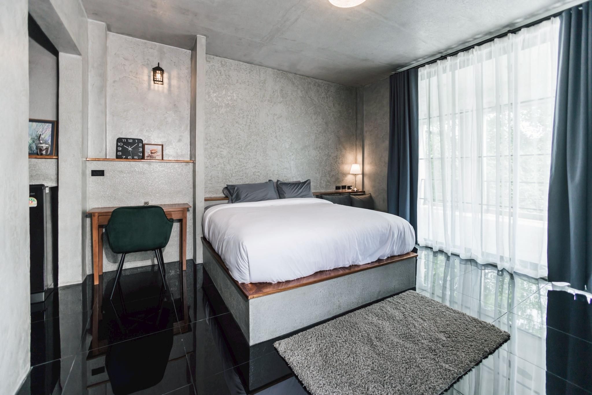 Deluxe with Balcony