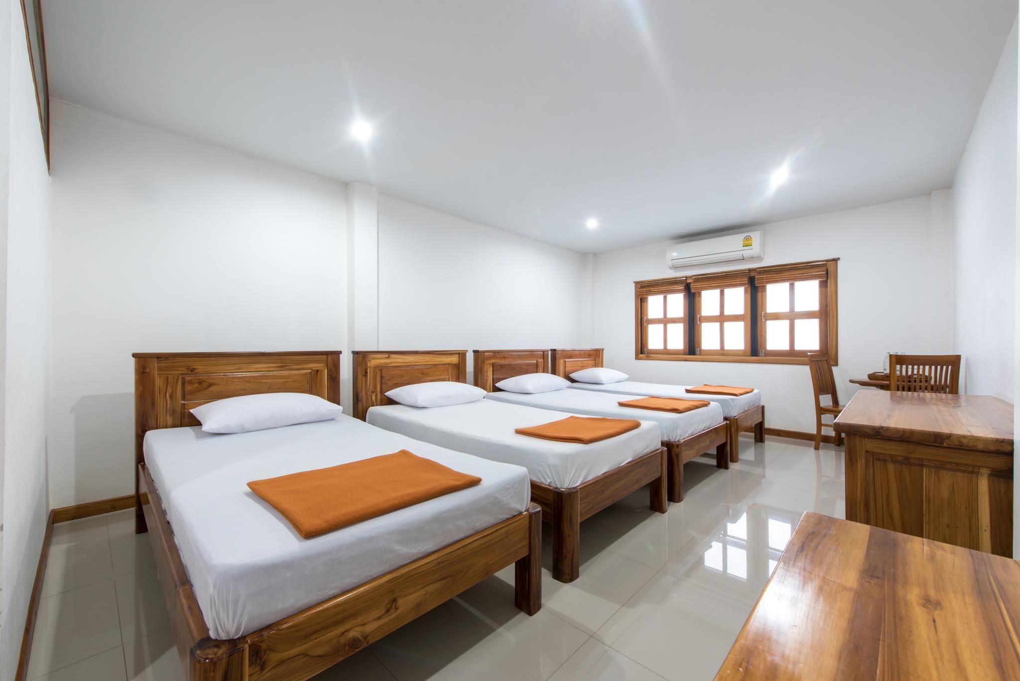 Thongphaphum Place Standard Family Room 3