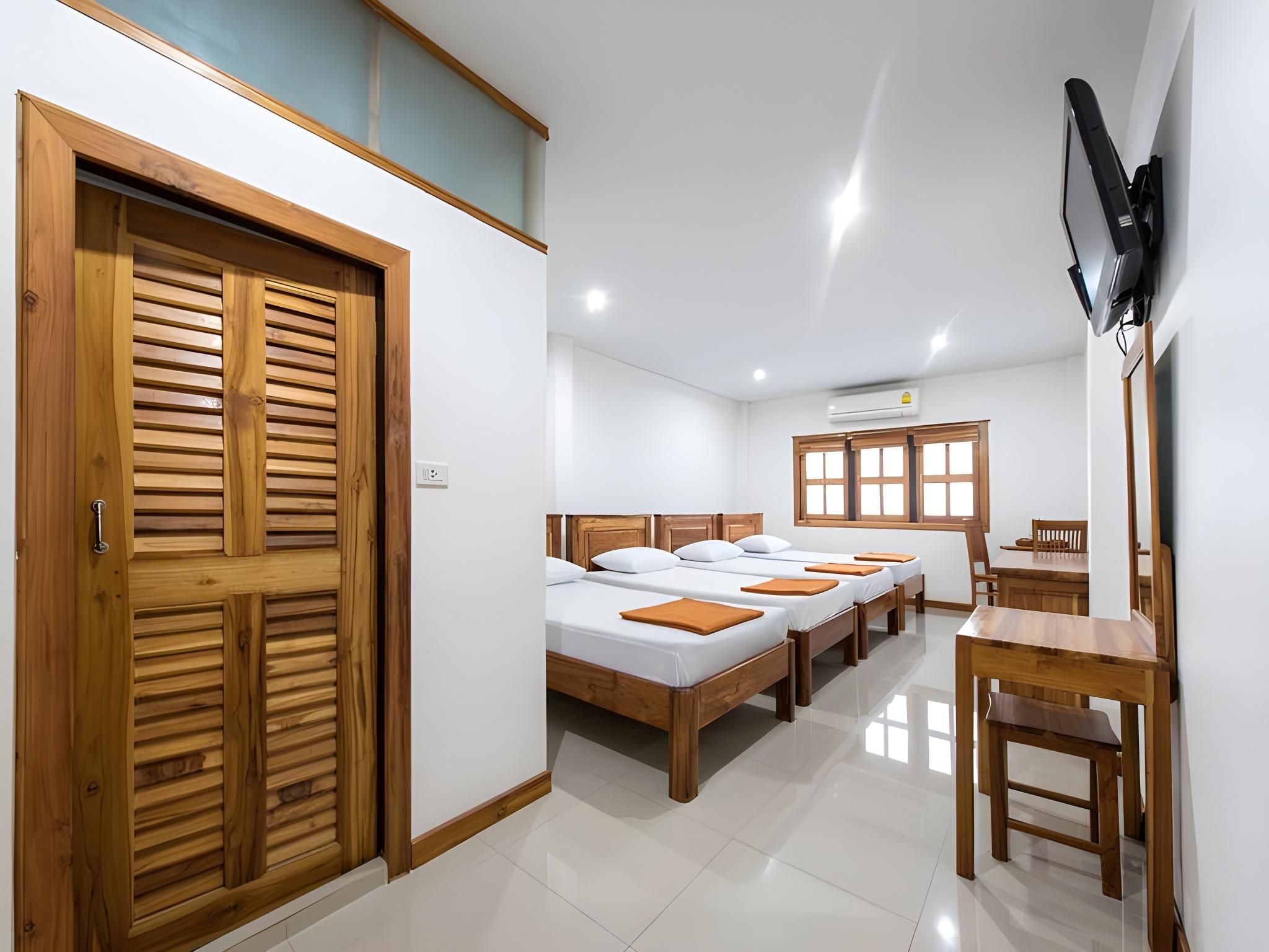 Standard Family Room