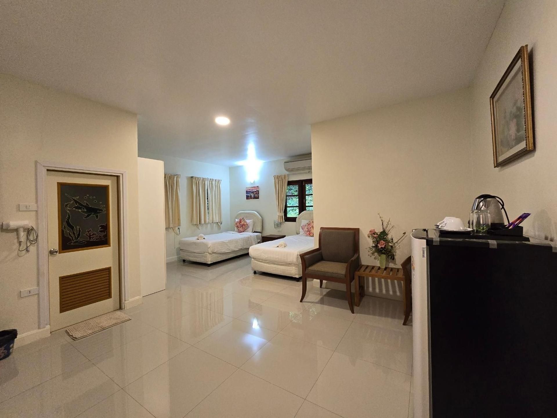 Superior Twin Room