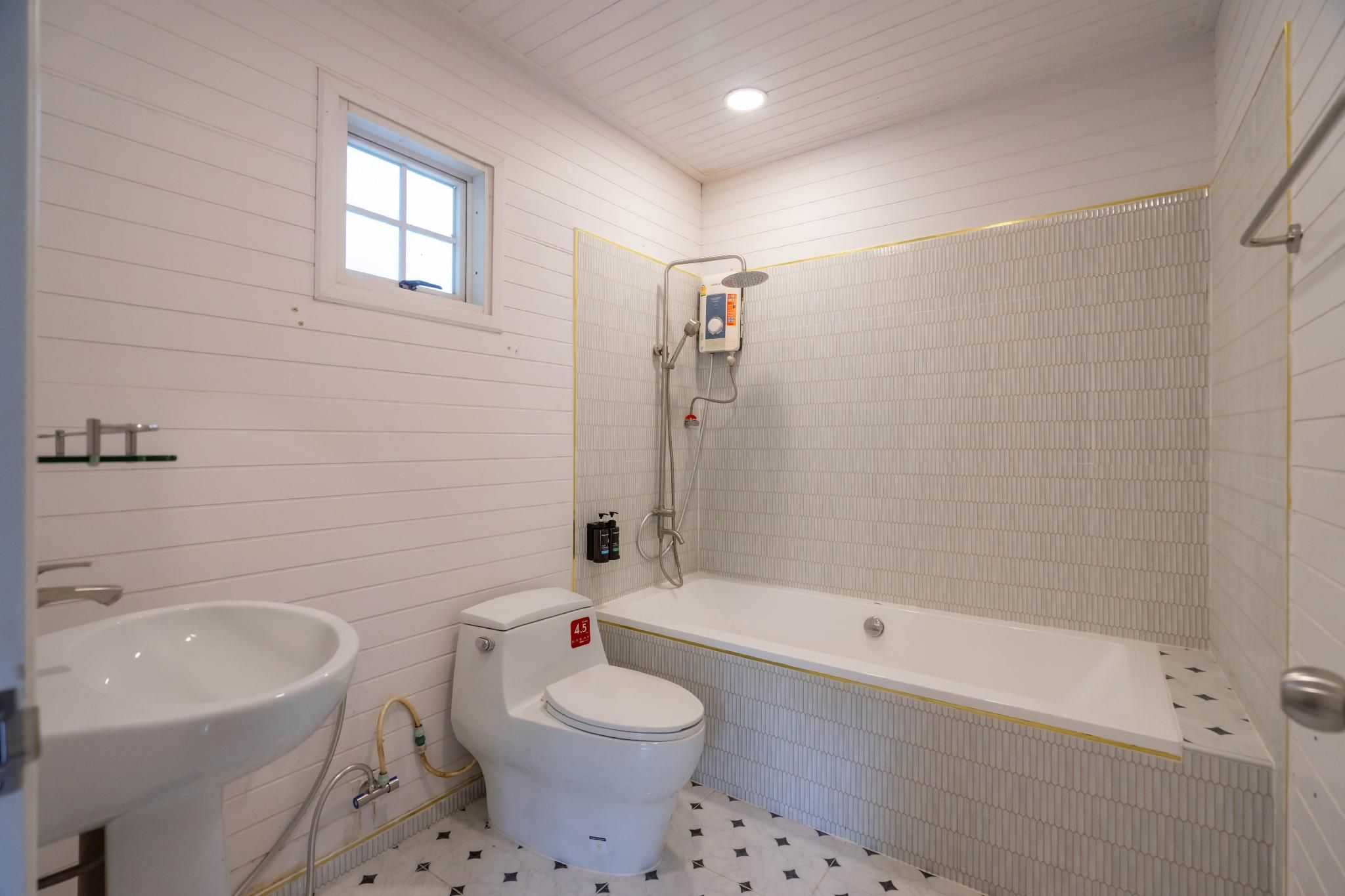 Superior Bungalow