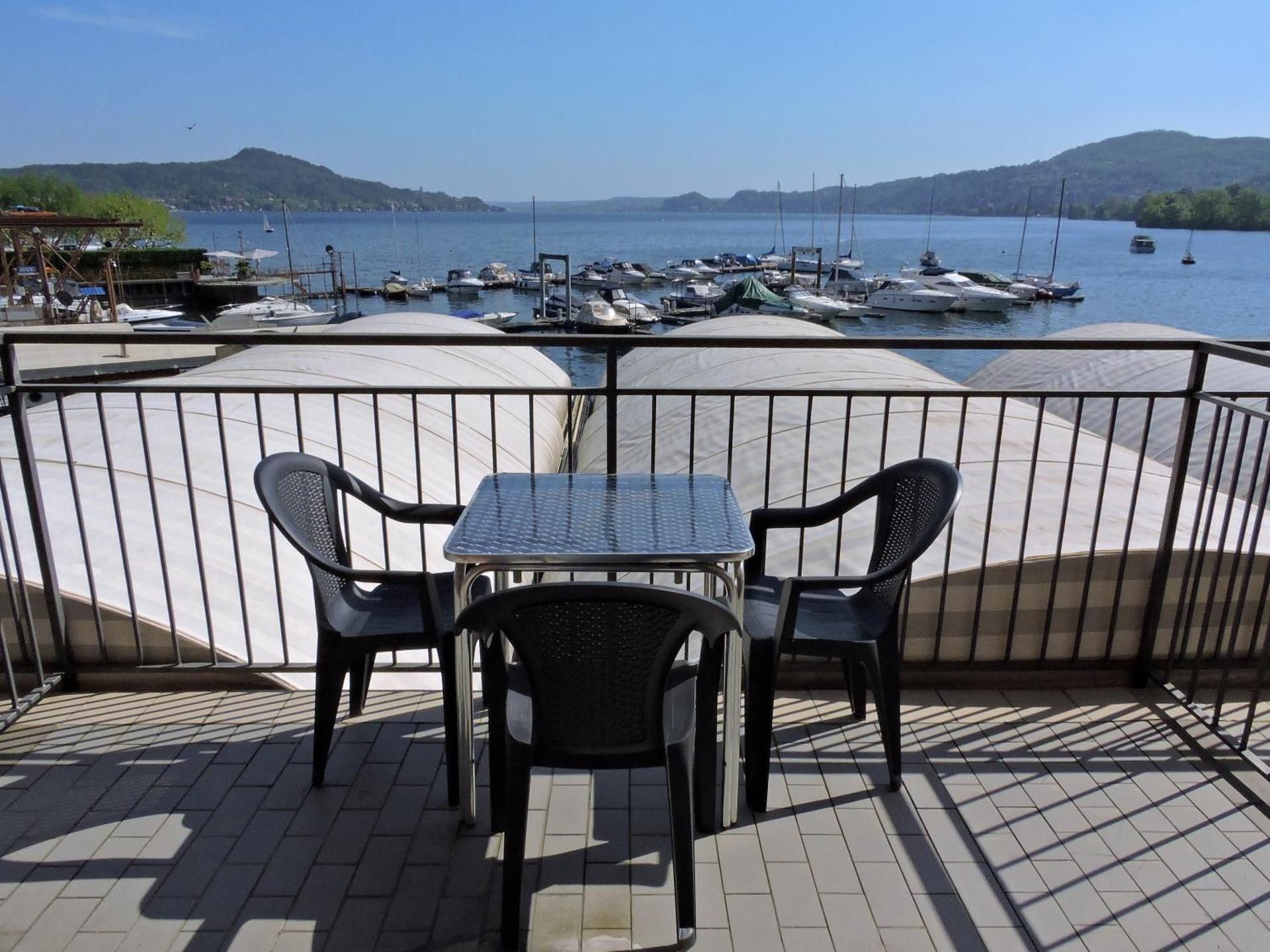 Double Room with Lake View