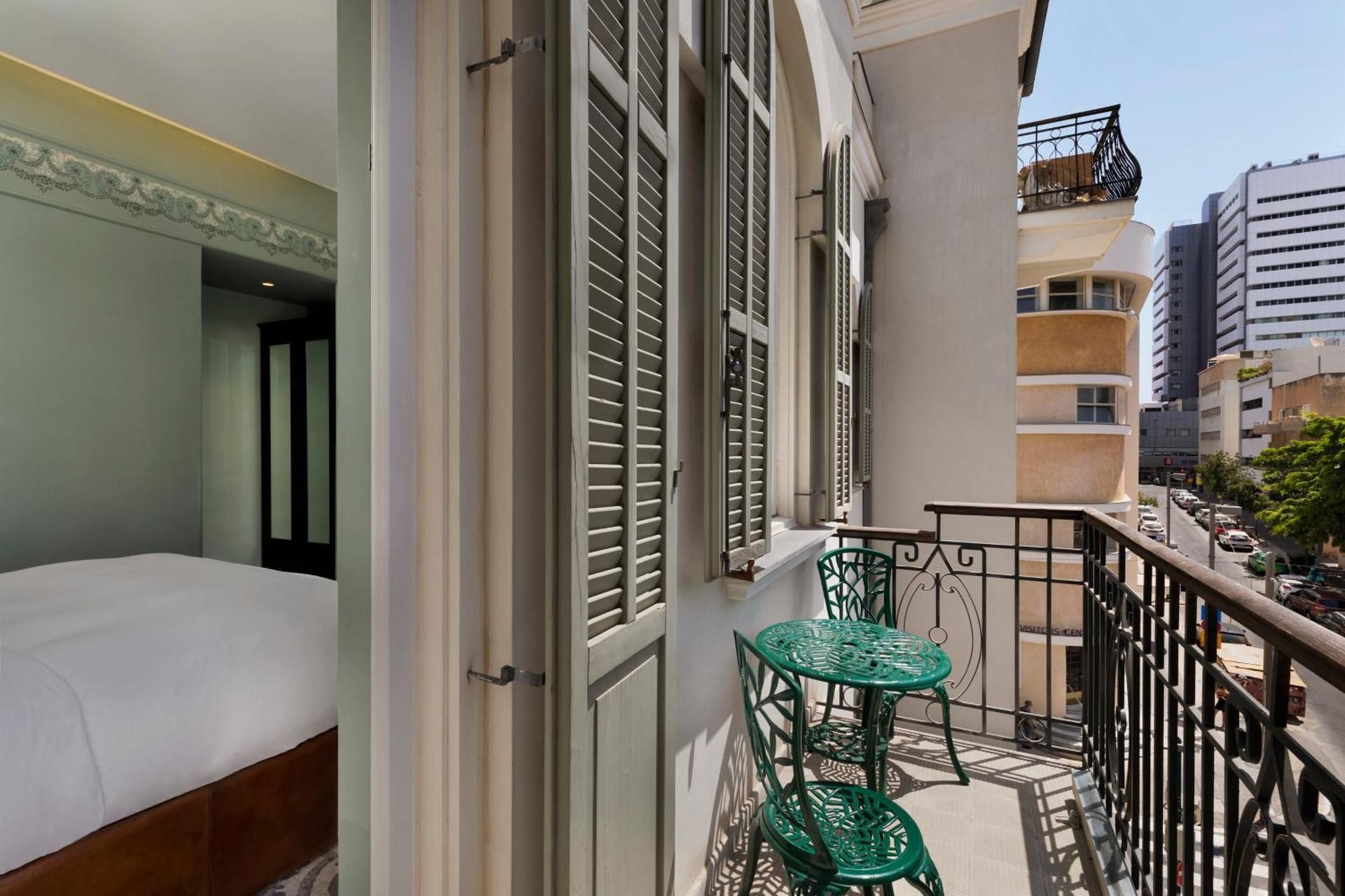 Executive Balcony