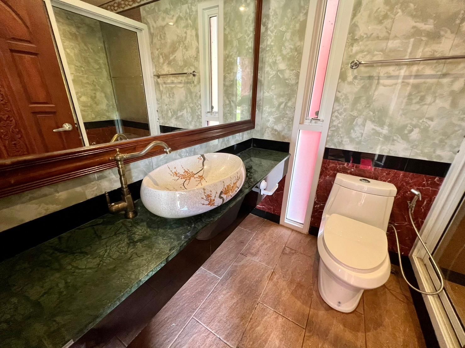 Deluxe River View 1 Bedroom