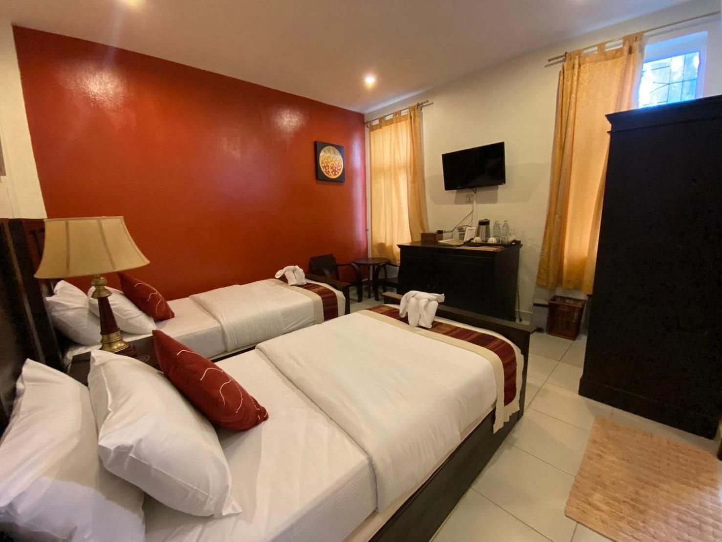 Deluxe Quadruple Room